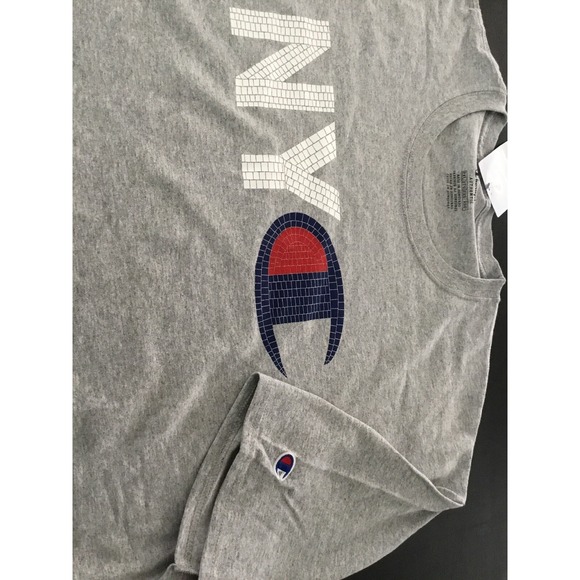 Champion T-Shirt NYC Mosaic Style Logo Graphic Tee Crewneck Gray Men 2XL NWT - Picture 3 of 7